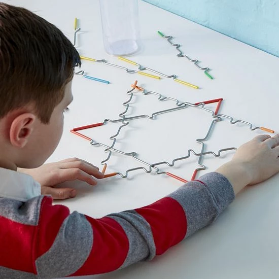 Melissa & Doug Suspend Family Game - Image 5